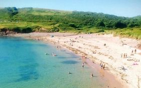 Manorbier Castle Inn Bay Room